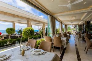 Sea View Restaurant