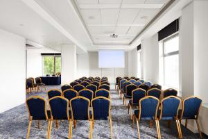 Rome Meeting Room