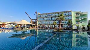 Aquapark & Pools