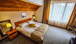 Rooms and Apartments Summer 2026