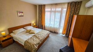 Rooms and Apartments Summer 2026