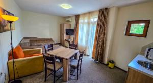 Rooms and Apartments Summer 2026