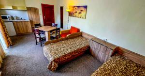 Rooms and Apartments Summer 2026