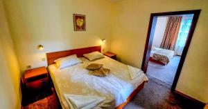 Rooms and Apartments Summer 2026