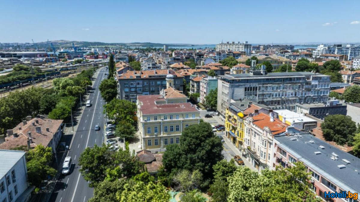 Hotel EFES Burgas Хотел ЕФЕС Бургас